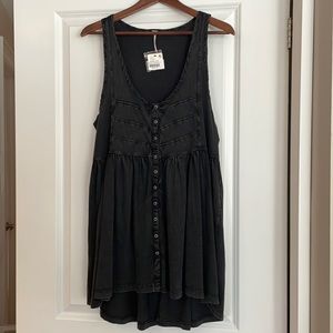 Black (charcoal) Brooke tunic from Free People, size Medium.  Fits large.
